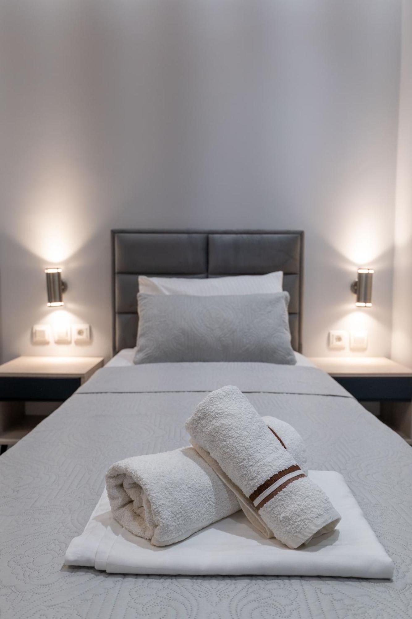 Hotel Porti ساراندا المظهر الخارجي الصورة